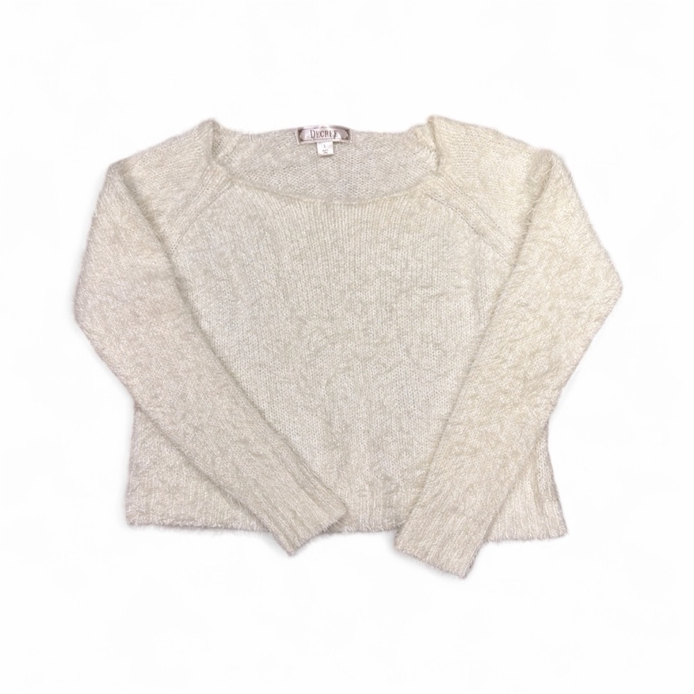 Decree Snowdrift Super Soft Sparkly Long Sleeve Cropped  Eyelash Sweater